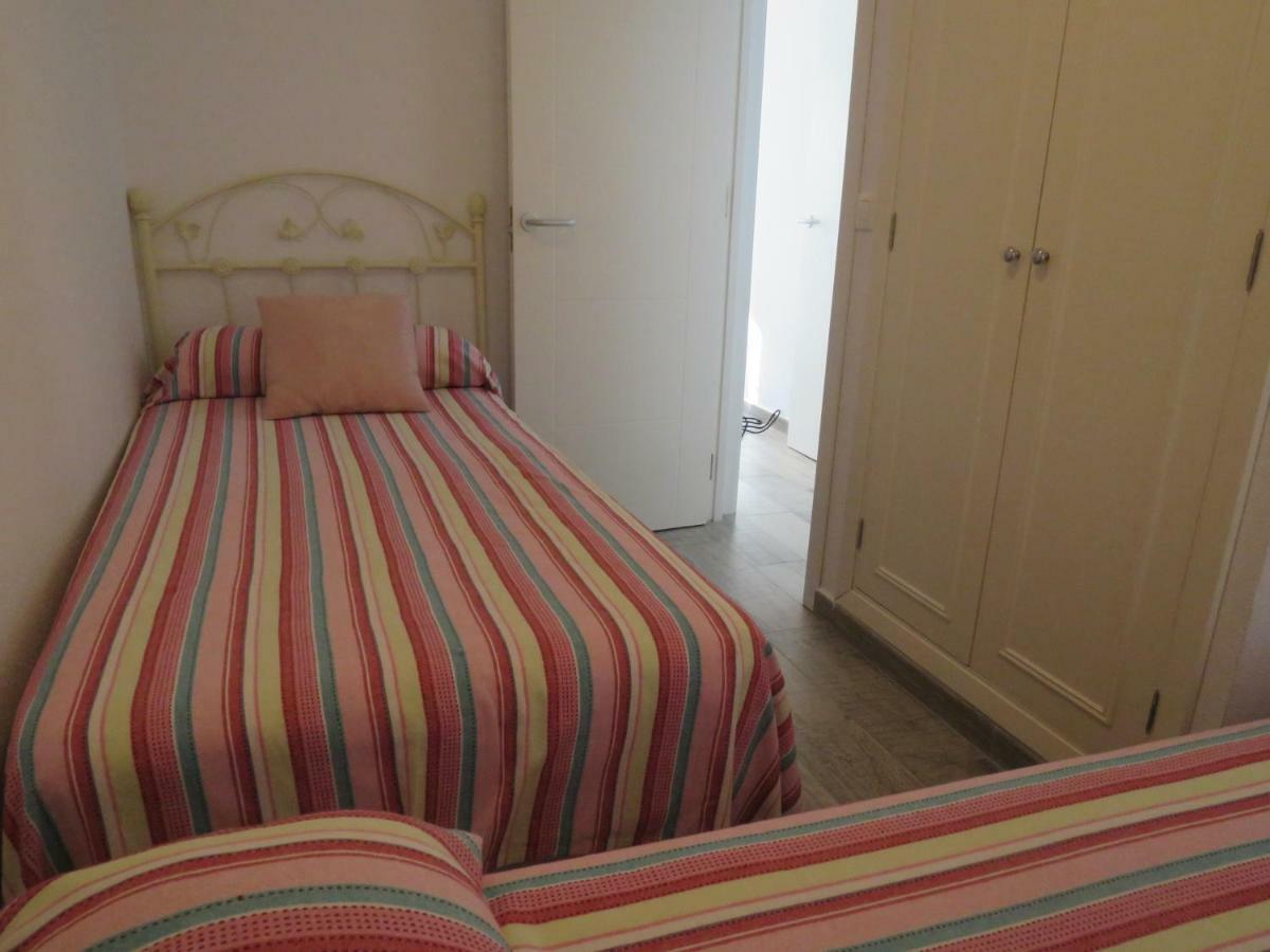 Collado Apartment *